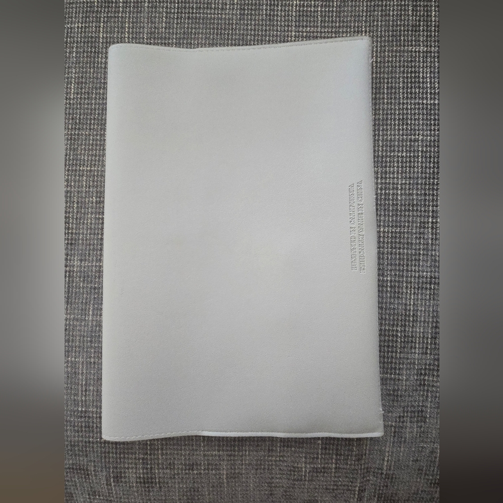 Gray Professional Portfolio By GLASS LADDER AND CO - Picture 3 of 6